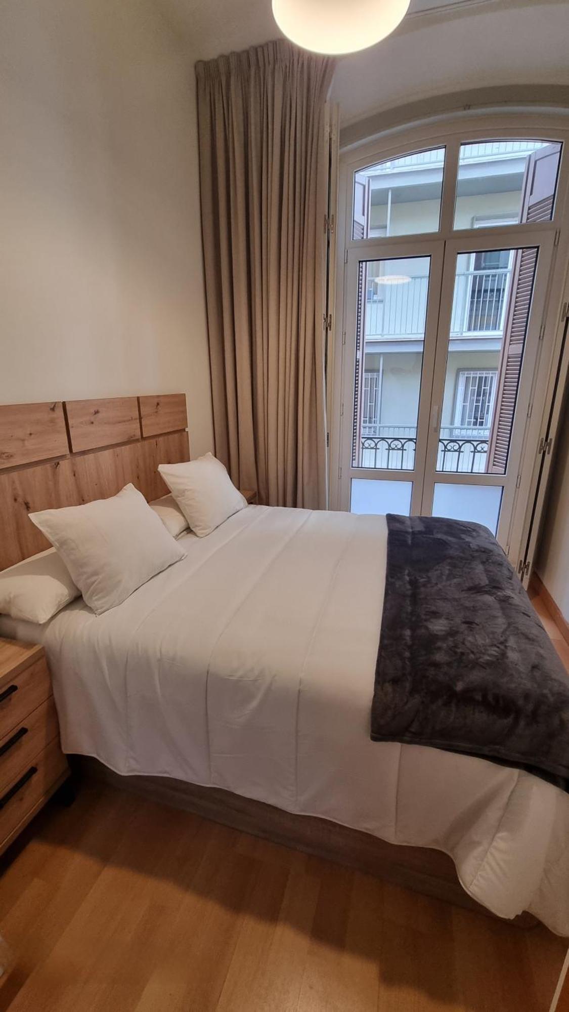 Rosa 2 Bedrooms In City Center Малага Экстерьер фото